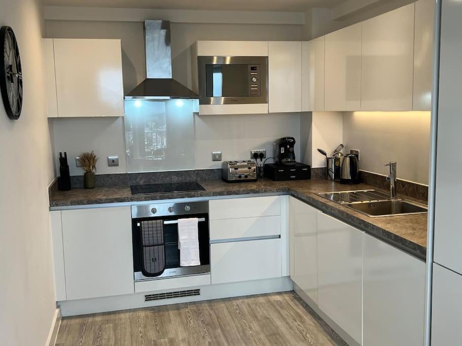 Prime Suite 2 Bedroom Apartment With Rooftop Terrace Mánchester Exterior foto